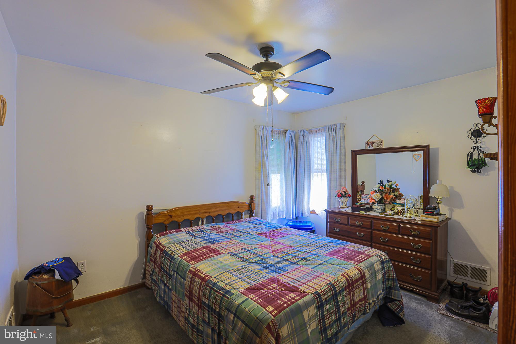 6226 Hamilton Avenue Rosedale, MD 21237 - Photo 25 of 36