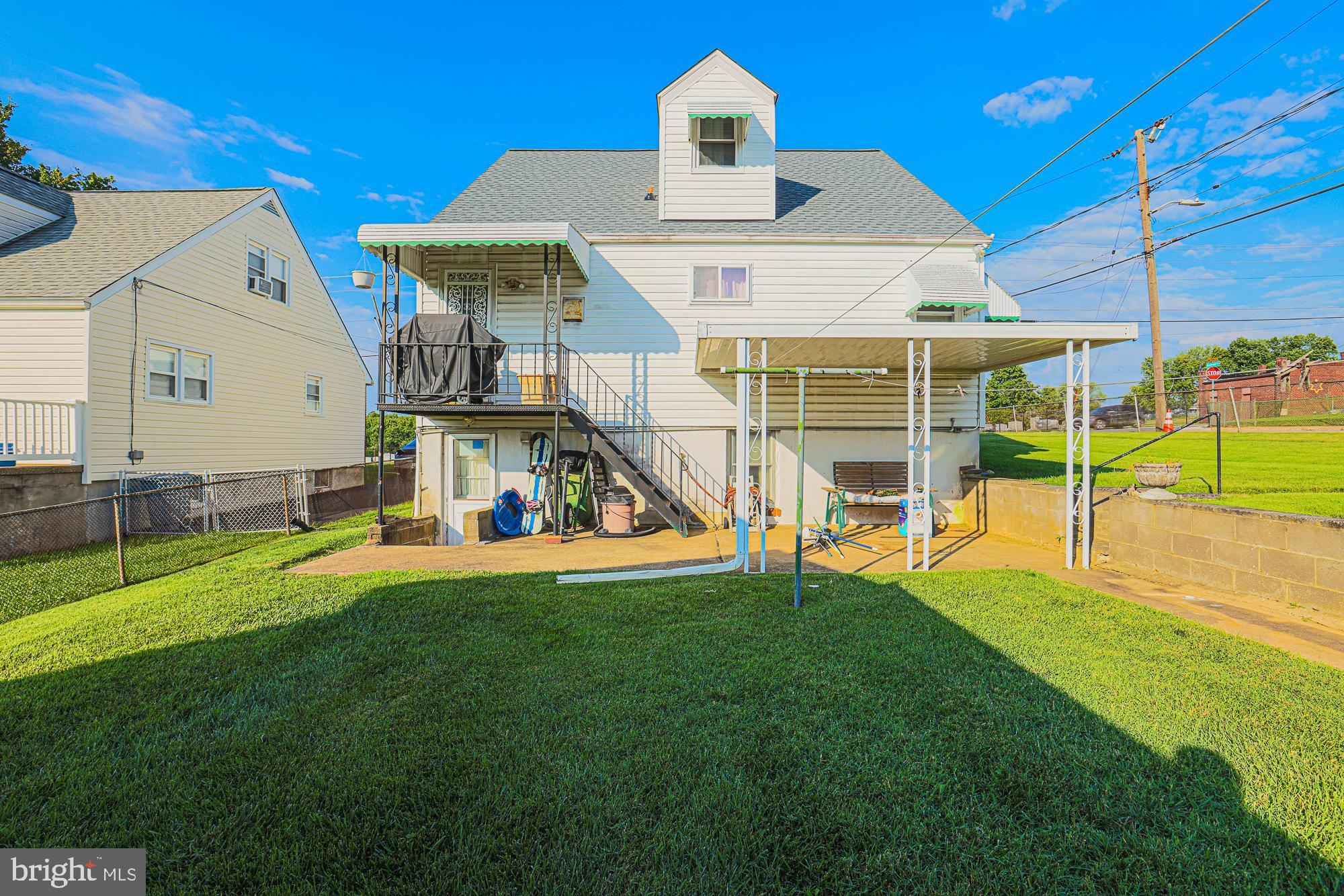 6226 Hamilton Avenue Rosedale, MD 21237 - Photo 7 of 36