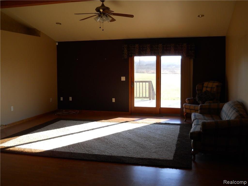 12615 Speaker Road Yale, MI 48097 - Photo 9 of 21