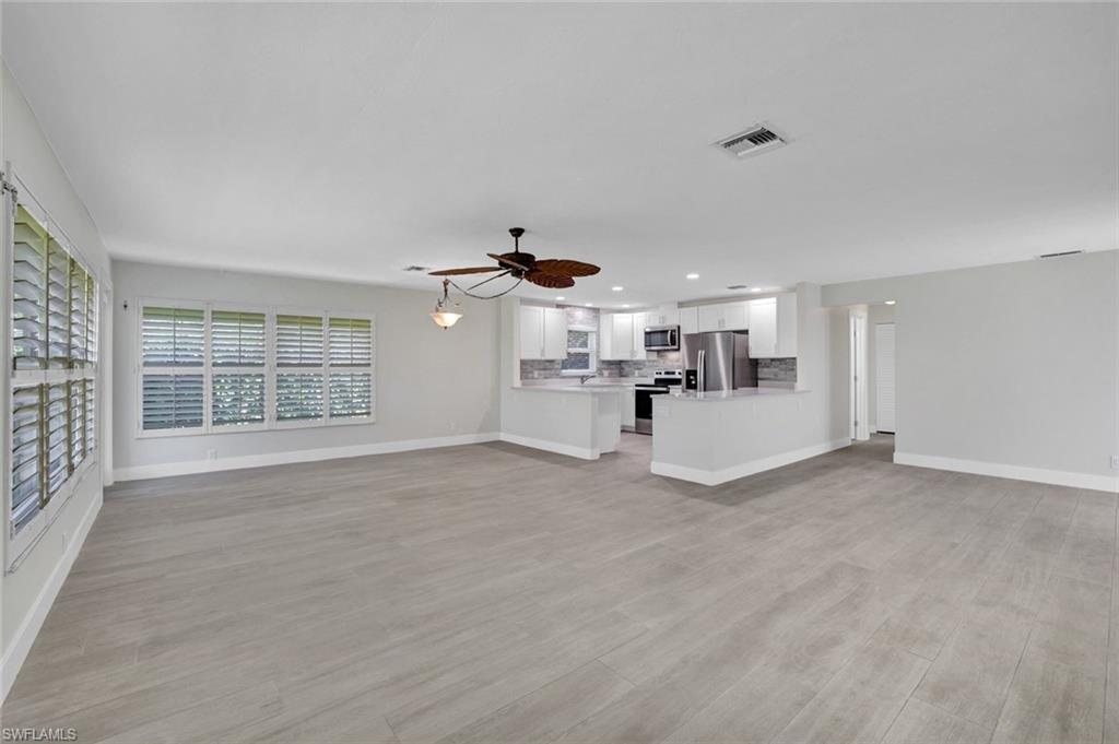 265 Georgetown Boulevard, Unit 60 Naples, FL 34112 - Photo 4 of 17