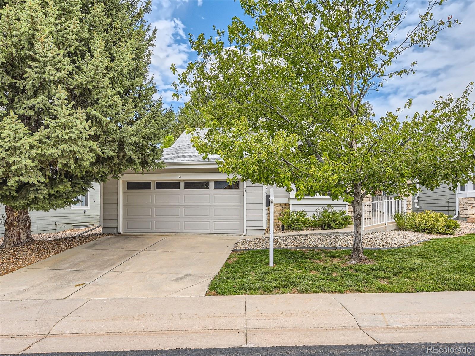21 Sutherland Court Highlands Ranch, CO 80130 - Photo 2 of 40 Gallery Image 2