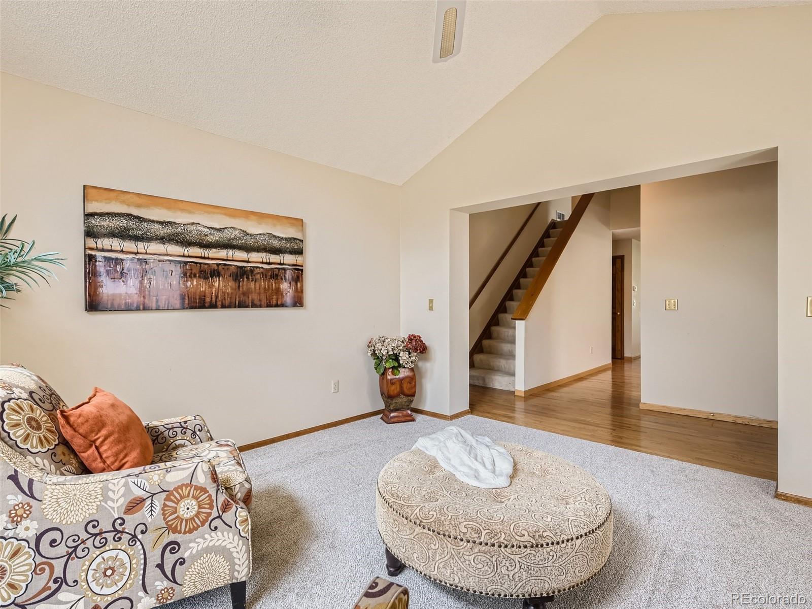 21 Sutherland Court Highlands Ranch, CO 80130 - Photo 5 of 40 Gallery Image 5