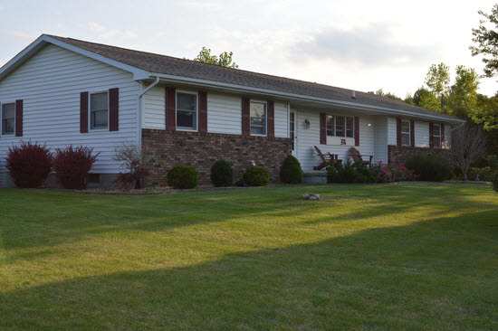 371 Doud Road Kawkawlin, MI 48631 - Photo 1 of 1