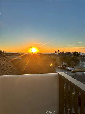 $4,995 | 1156 Glenneyre Street, Laguna Beach, CA 92651