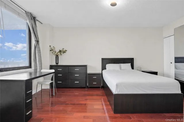 $663,000 | 138-35 Elder Avenue, Unit PH F | Flushing