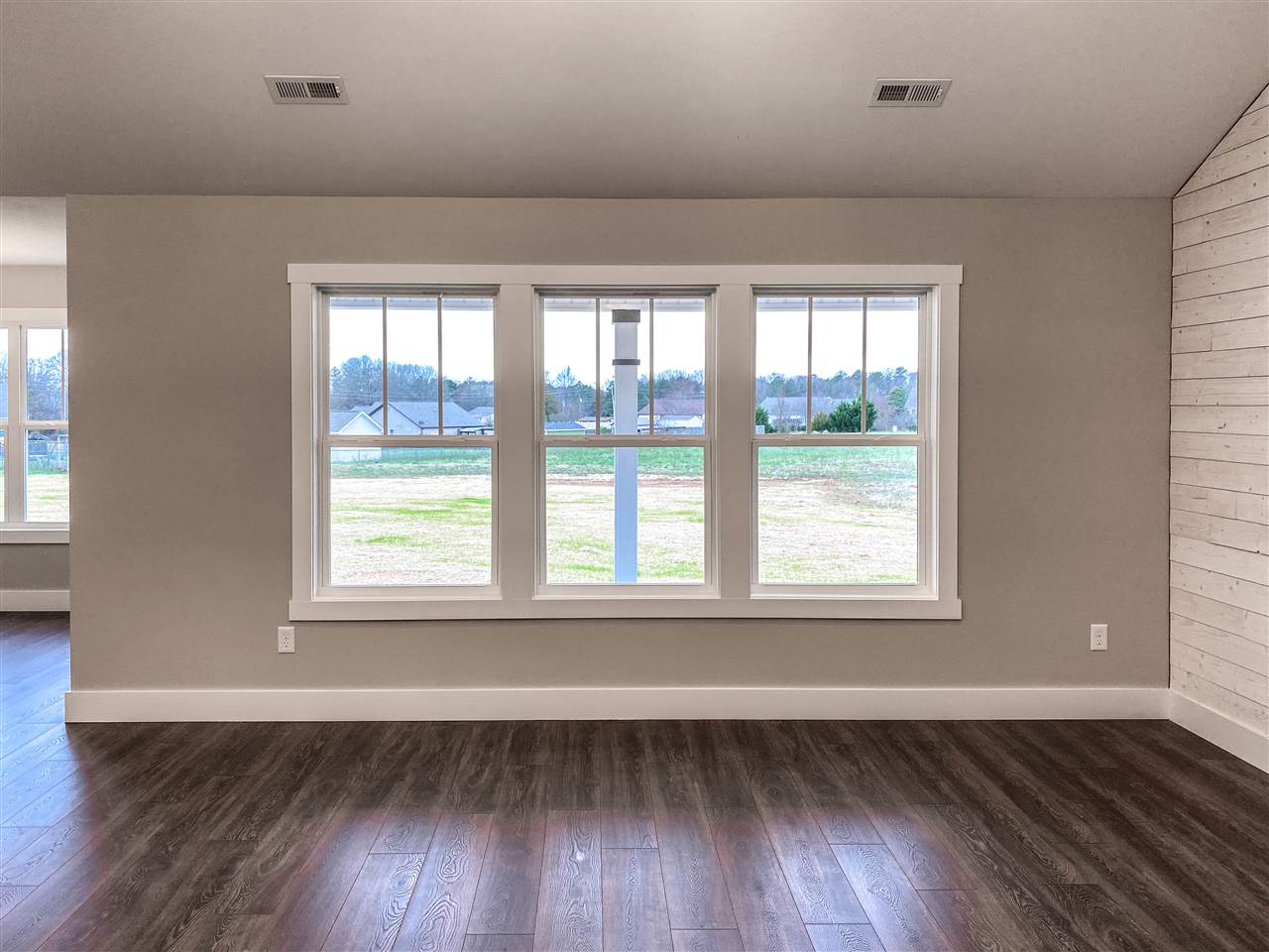 3258 Stone Station Road Roebuck, SC 29376 - Photo 8 of 14 Gallery Image 8
