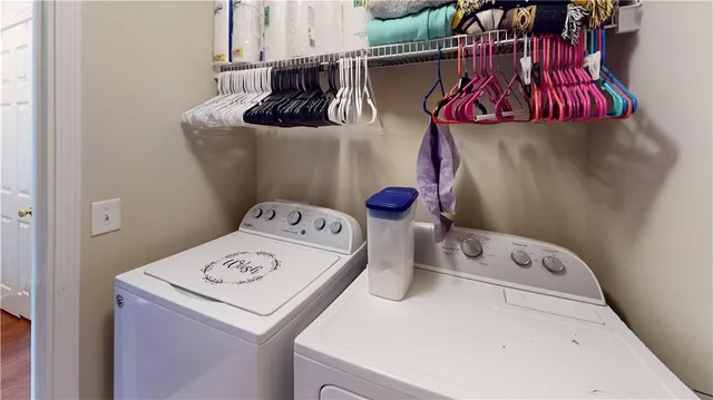 $308,000 | 1511 Paramount Lane Northeast, Sugar Hill, GA 30518