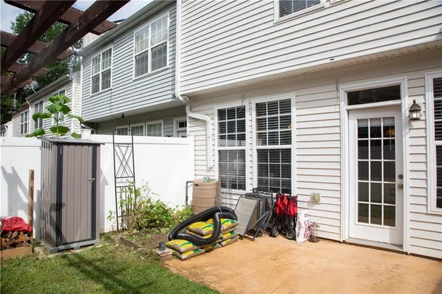 $308,000 | 1511 Paramount Lane Northeast, Sugar Hill, GA 30518