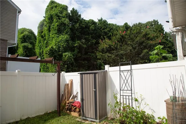 $308,000 | 1511 Paramount Lane Northeast, Sugar Hill, GA 30518