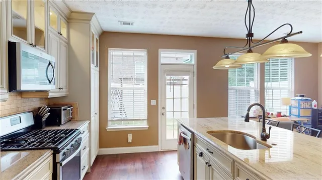 $308,000 | 1511 Paramount Lane Northeast, Sugar Hill, GA 30518