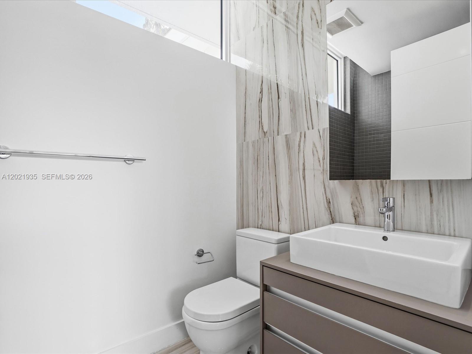 125 Hampton Lane Key Biscayne, FL 33149 - Photo 61 of 81