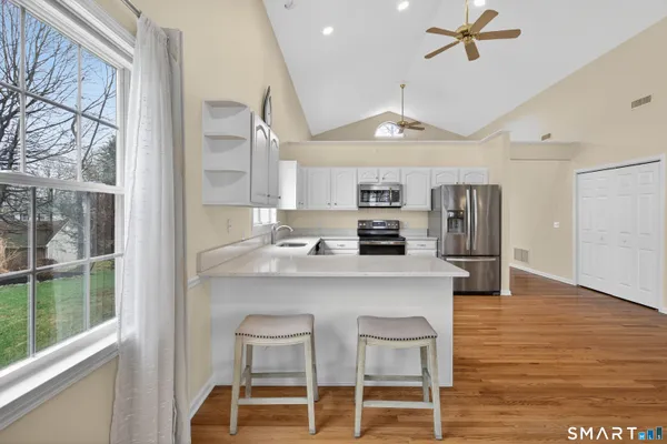$590,000 | 19 Pequot Court, Unit 19, Monroe, CT 06468