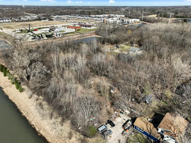 $112,500 | 4-s069 Barclay Drive, Naperville, IL 60563