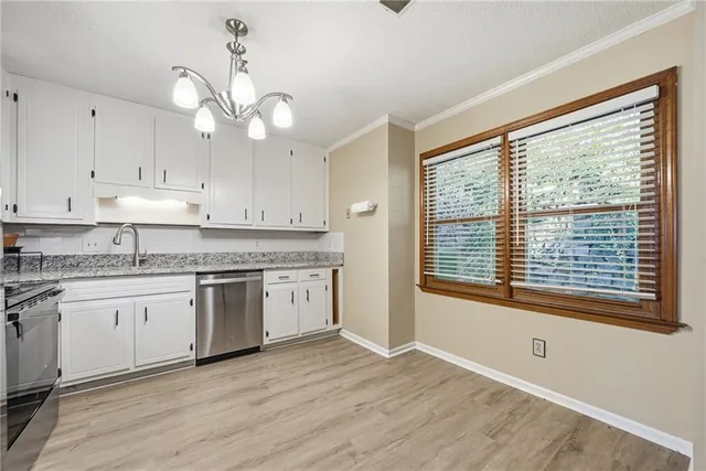 $310,000 | 3153 Corner Oak Drive, Peachtree Corners, GA 30071