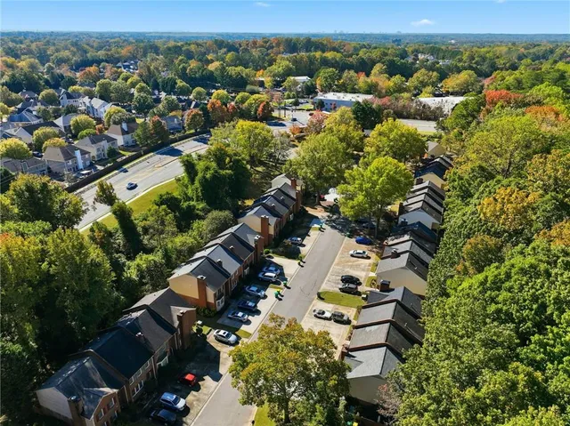 $310,000 | 3153 Corner Oak Drive, Peachtree Corners, GA 30071