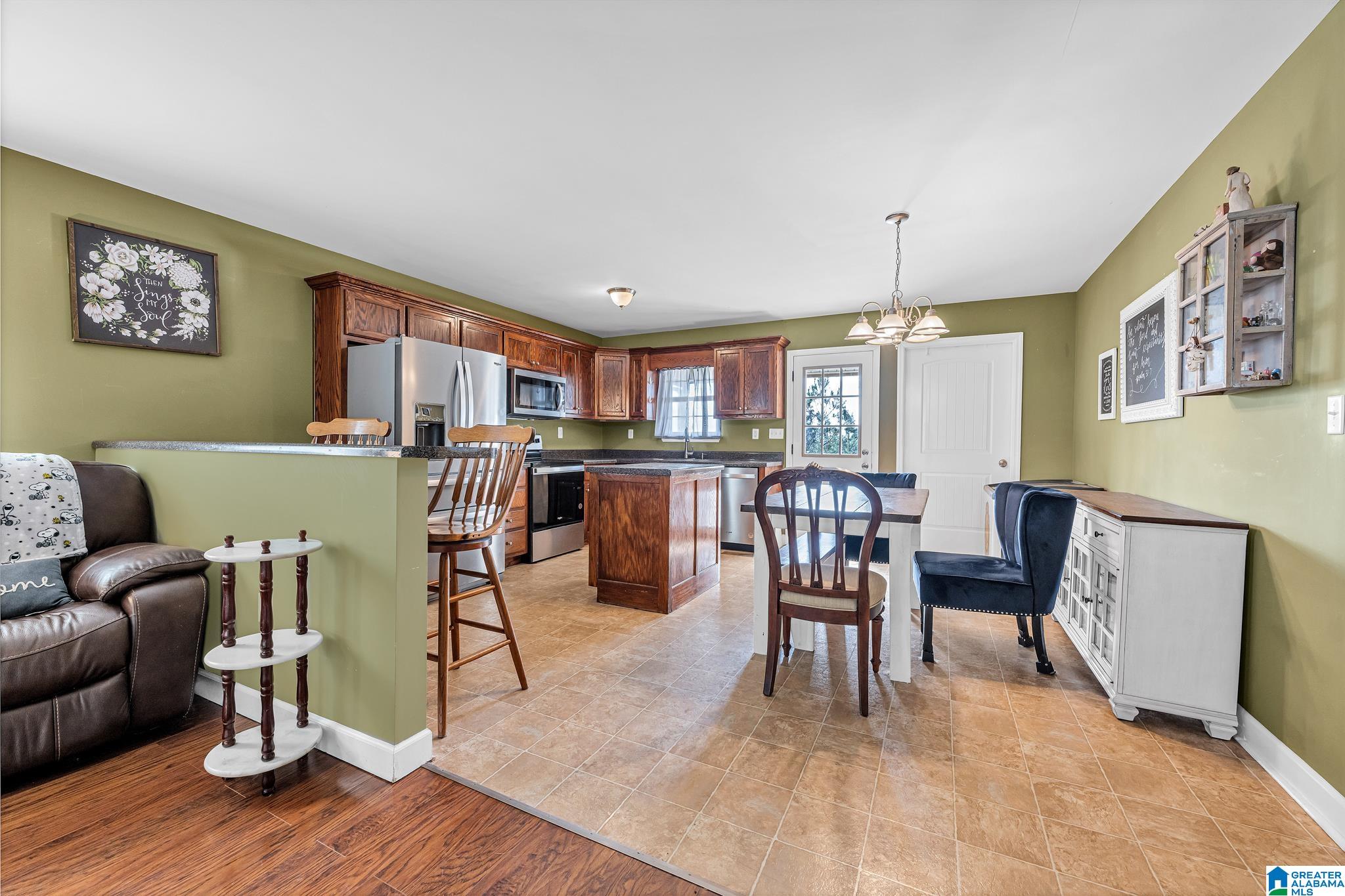 526 Commissary Road Warrior, AL 35180 - Photo 13 of 23