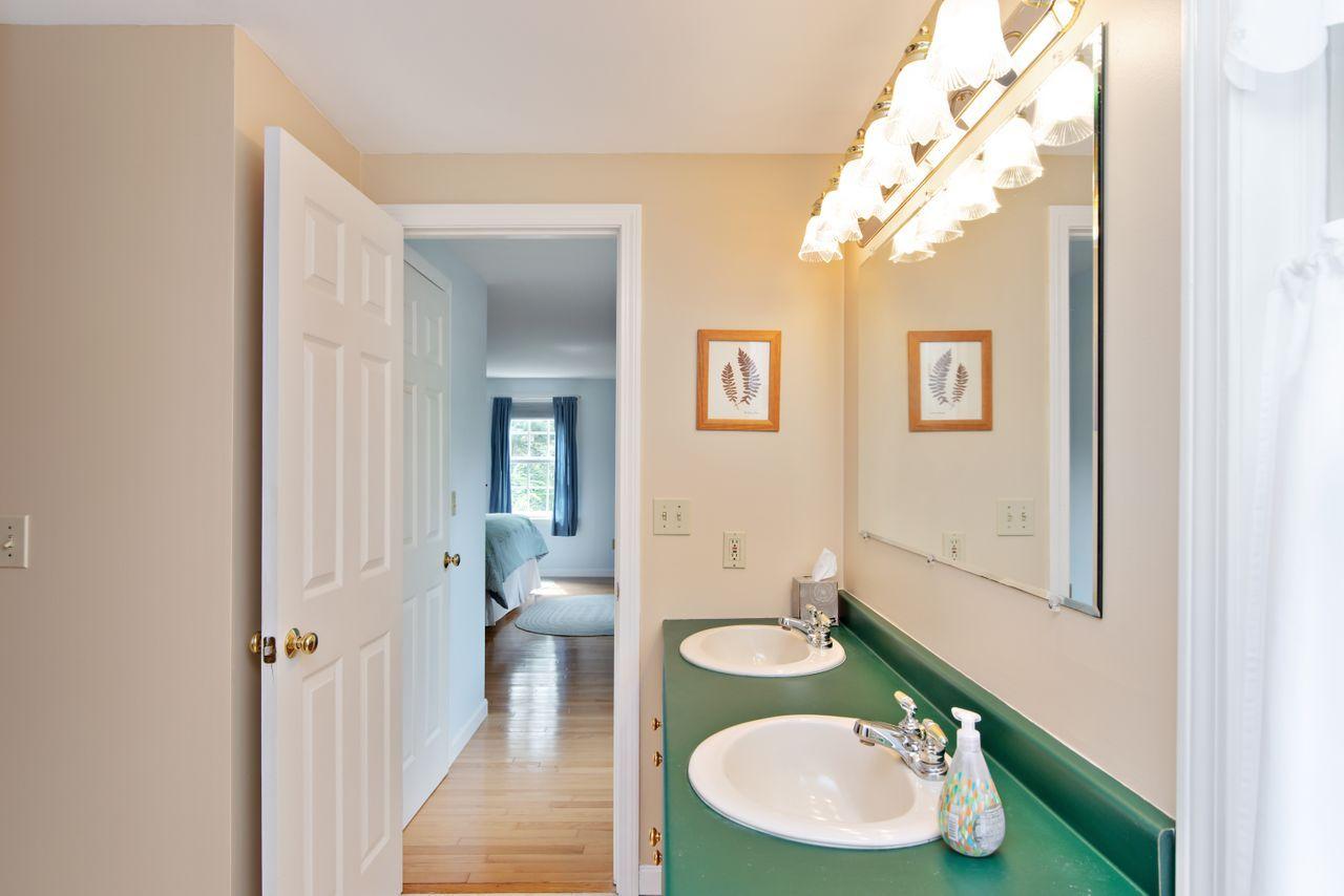 4 Springbrook Lane Scarborough, ME 04074 - Photo 29 of 36 304springbrooklane2036hires