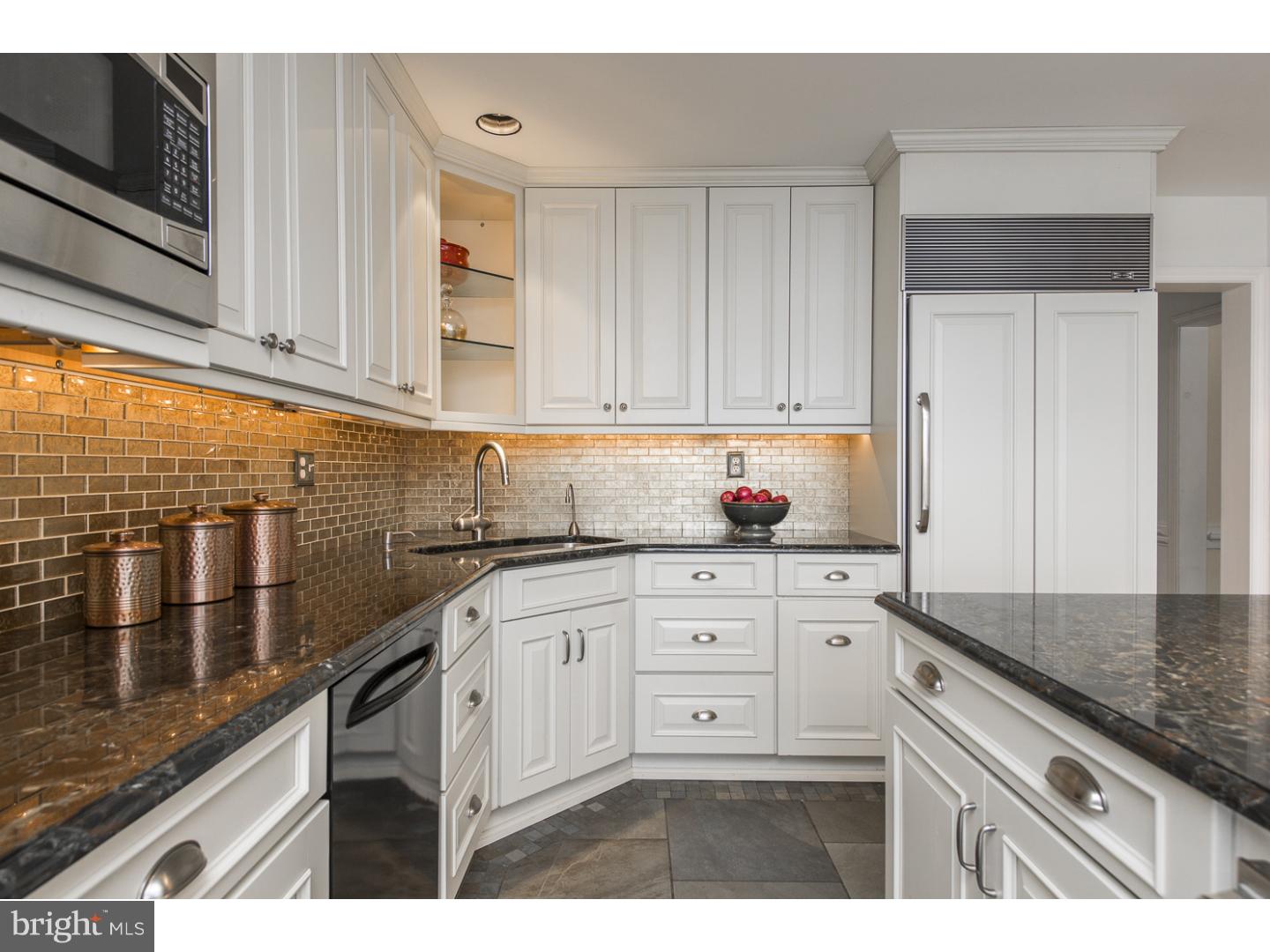 1949 Welsh Valley Road Malvern, PA 19355 - Photo 8 of 25 Kitchen