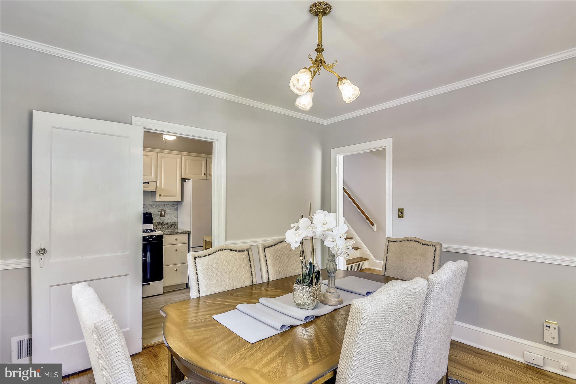2705 Russell Road Alexandria, VA 22305 - Photo 12 of 45 Dining Room
