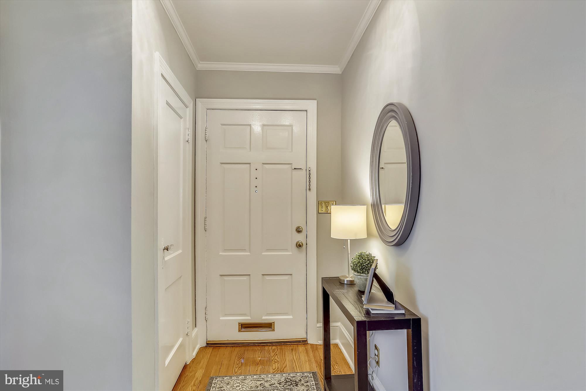 2705 Russell Road Alexandria, VA 22305 - Photo 4 of 45 Foyer