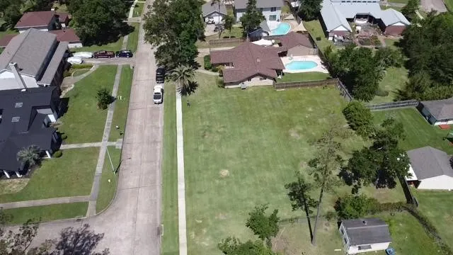 $75,000 | 1002 Oak Leaf Avenue, La Porte, TX 77571