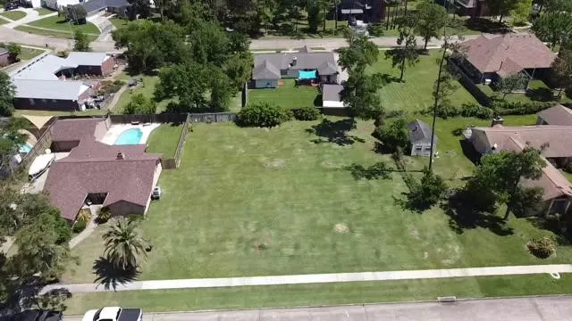 $75,000 | 1002 Oak Leaf Avenue, La Porte, TX 77571