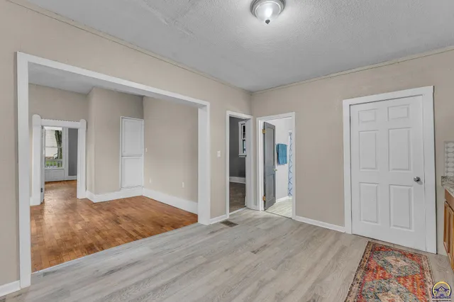 $175,000 | 731 Southwest Lincoln Street, Topeka, KS 66606