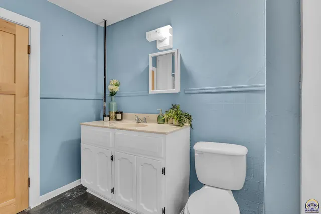 $175,000 | 731 Southwest Lincoln Street, Topeka, KS 66606