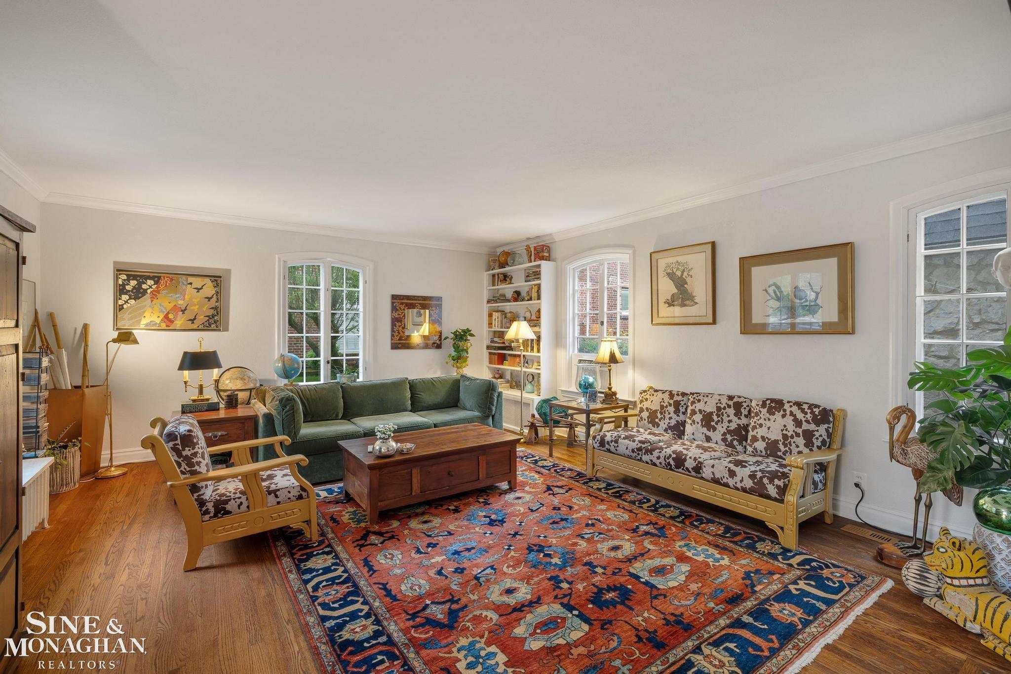 255 Lewiston Road Grosse Pointe, MI 48236 - Photo 6 of 40 50175856-c28e8cd9-e7ab-47da-95fc-0ff6e20965c4.JPG