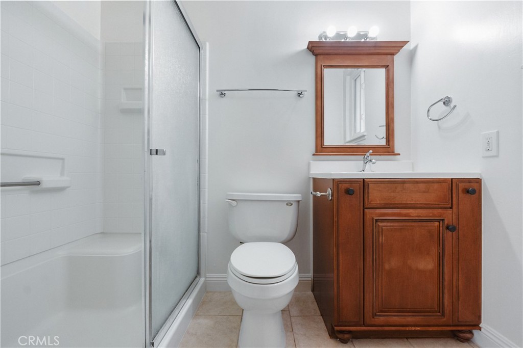 2172 Belhaven Avenue Simi Valley, CA 93063 - Photo 13 of 24 a bathroom with a toilet and a sink