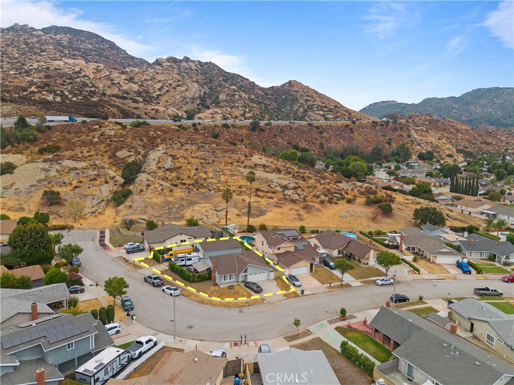2172 Belhaven Avenue Simi Valley, CA 93063 - Photo 23 of 24 an aerial view of residential house with parking space