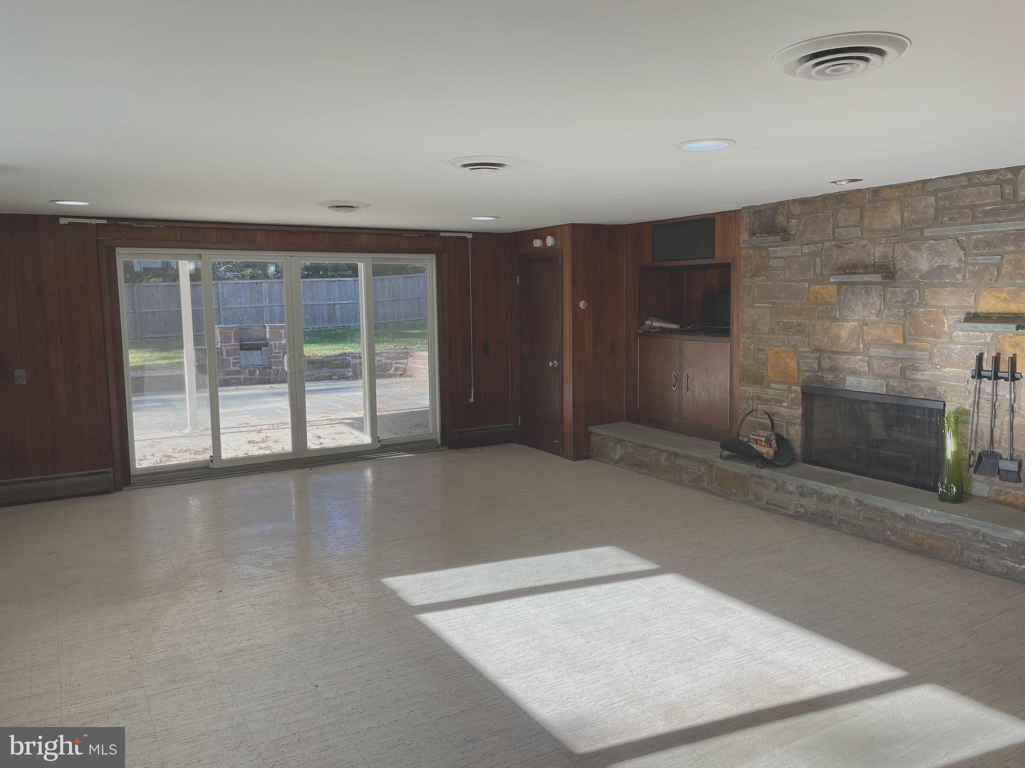 1200 Red Rambler Road Jenkintown, PA 19046 - Photo 11 of 28 Family Room
