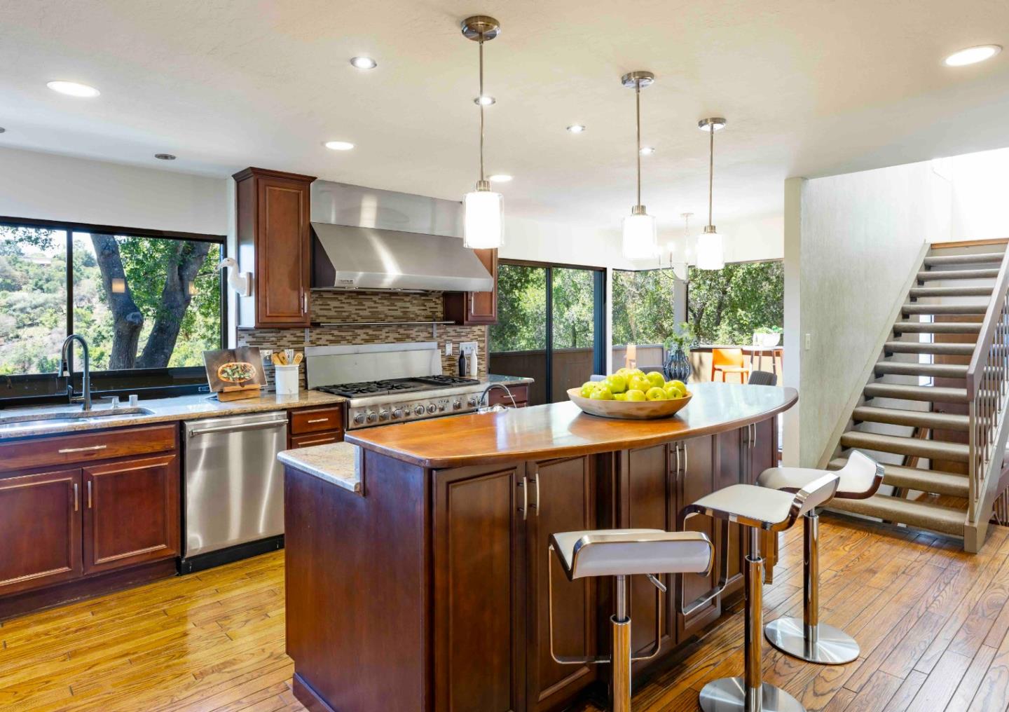 285 Escobar Road Portola Valley, CA 94028 - Photo 15 of 28