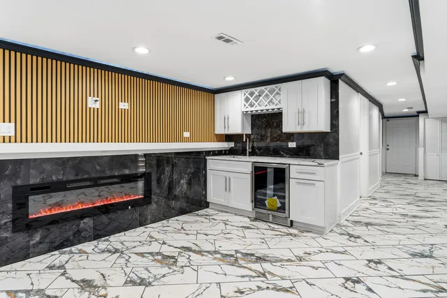 $475,000 | 9410 South Champlain Avenue, Chicago, IL 60619