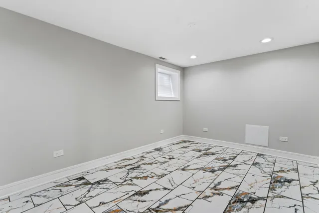 $475,000 | 9410 South Champlain Avenue, Chicago, IL 60619