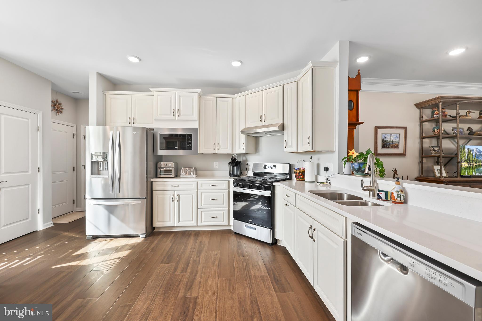 46451 White Top Drive Sterling, VA 20164 - Photo 5 of 59