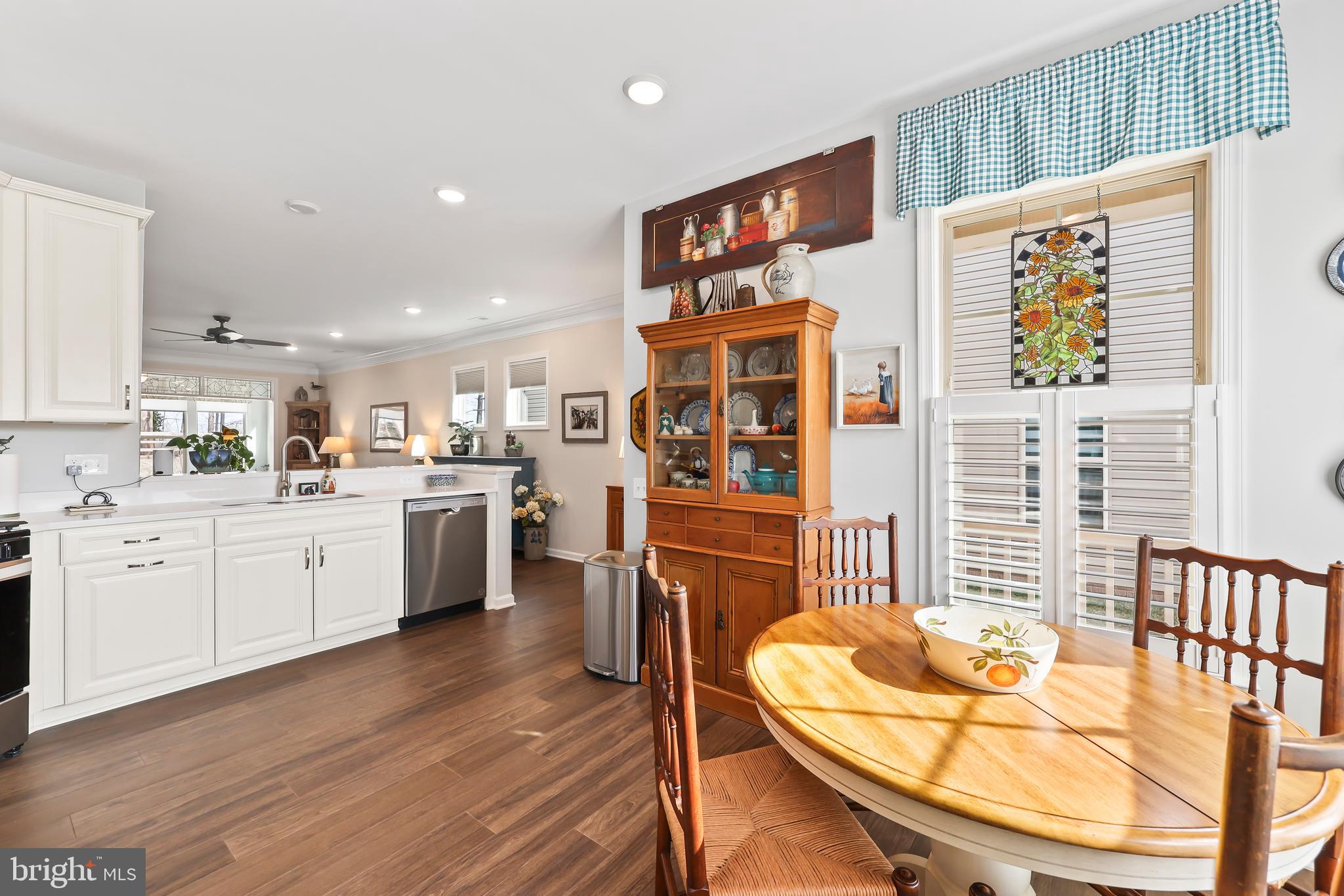 46451 White Top Drive Sterling, VA 20164 - Photo 6 of 59