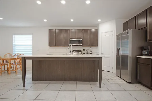 $2,150 | 920 Boca Vista Court, Davenport, FL 33896