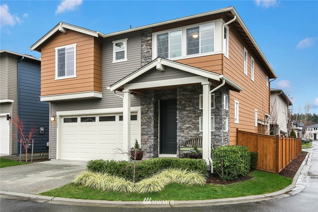 17705 35th Drive Southeast Bothell, WA 98012 - Photo 2 of 24 Gallery Image 2