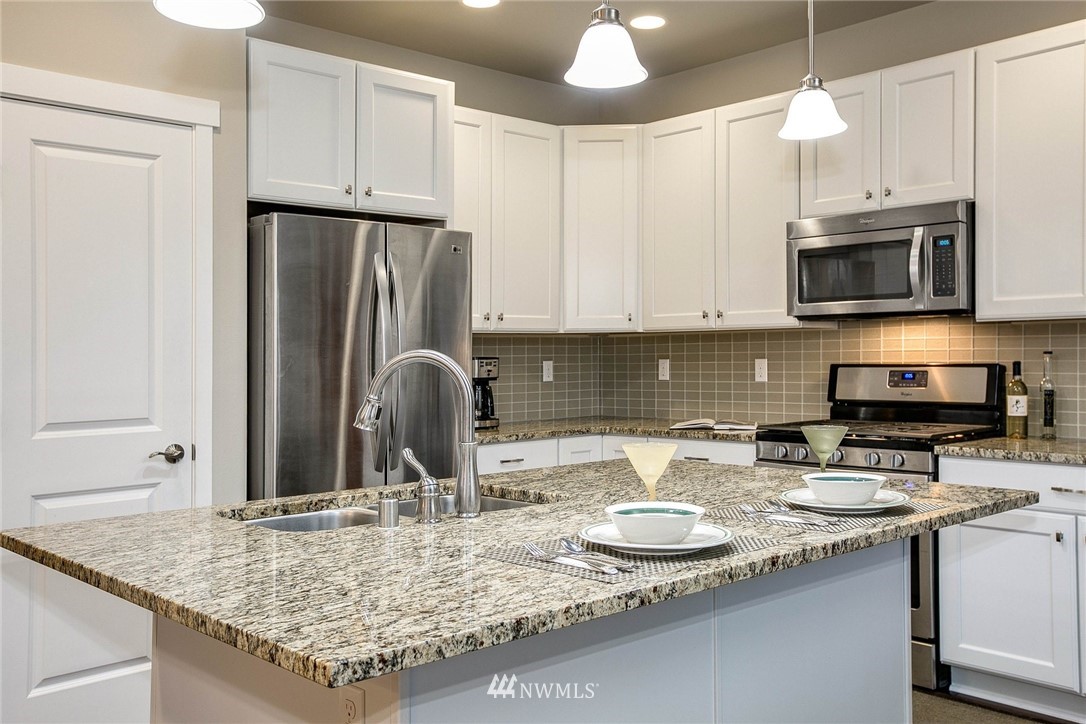 17705 35th Drive Southeast Bothell, WA 98012 - Photo 11 of 24 Gallery Image 11