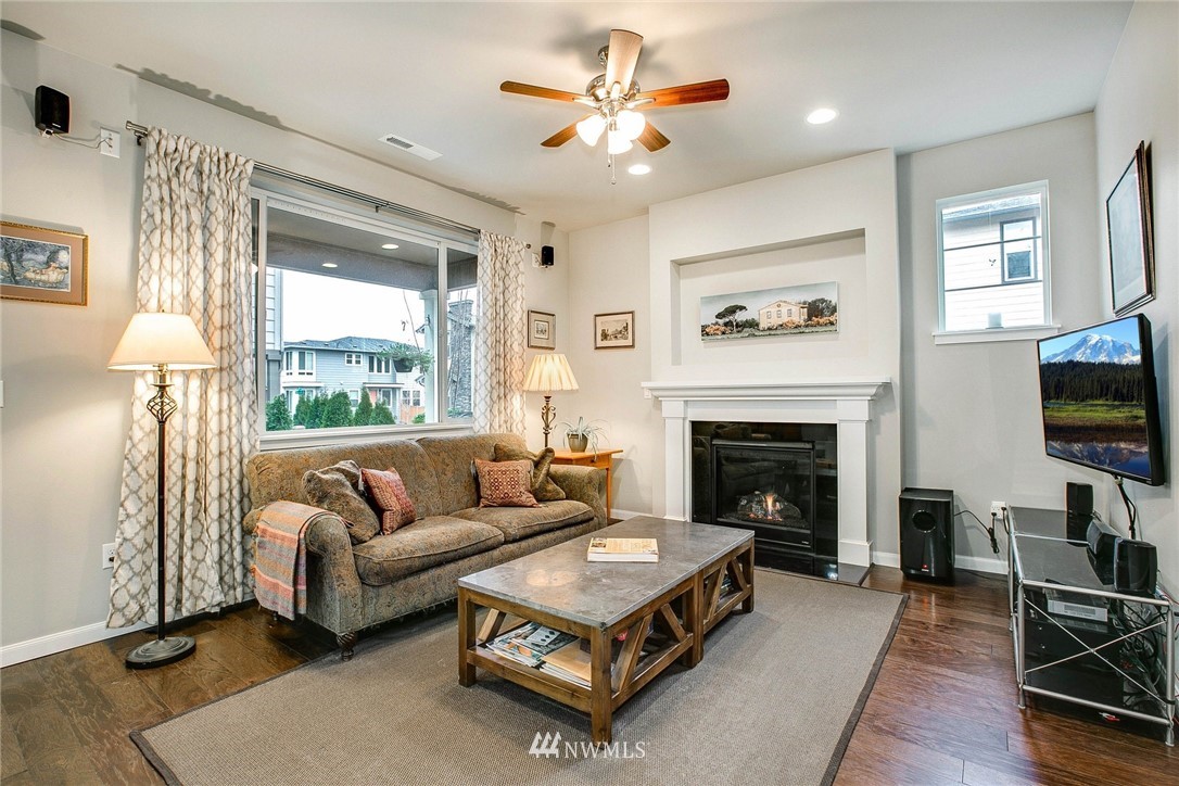 17705 35th Drive Southeast Bothell, WA 98012 - Photo 5 of 24 Gallery Image 5