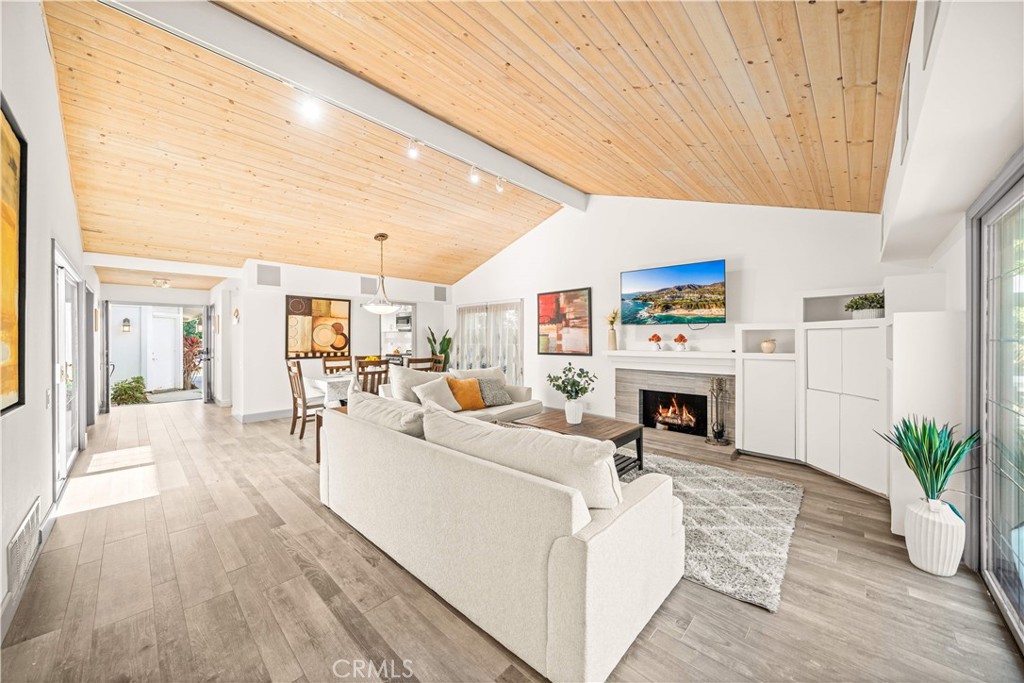 58 Fulton Irvine, CA 92620 - Photo 18 of 45 Gallery Image 18