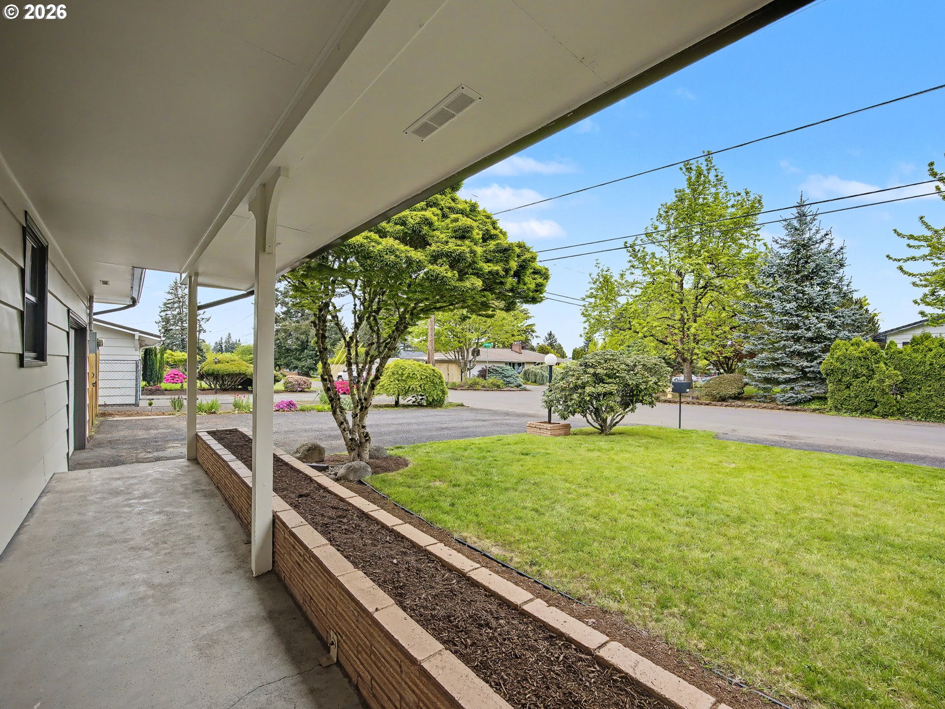 1737 Northeast 144th Avenue Portland, OR 97230 - Photo 4 of 48
