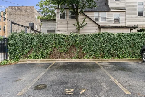 $479,900 | 2065 North Kedzie Avenue, Unit 327, Chicago, IL 60647