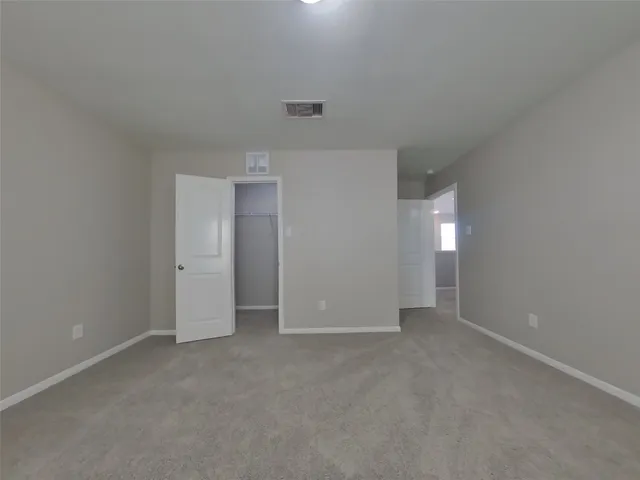 $2,239 | 916 American Monarch Drive, La Marque, TX 77568