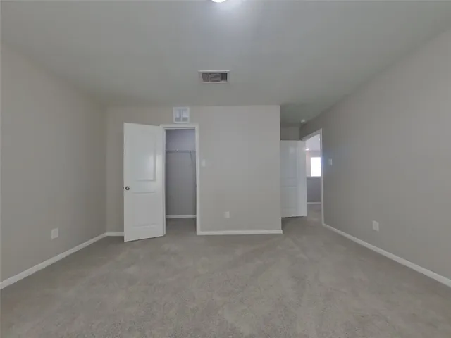 $2,319 | 916 American Monarch Drive, La Marque, TX 77568