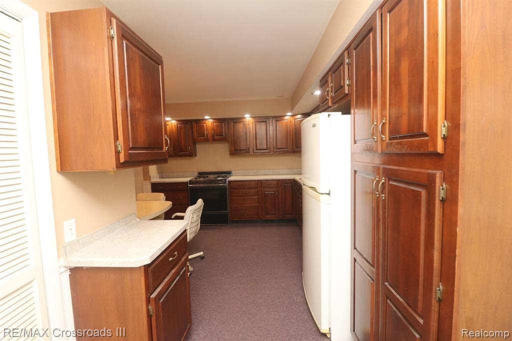 14045 Elwell Road Belleville, MI 48111 - Photo 20 of 23