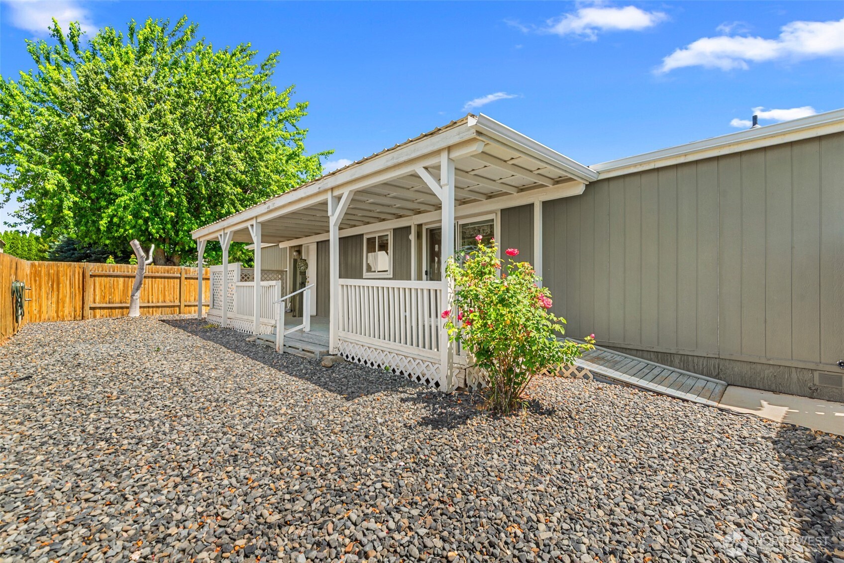 425 Nightengale Place East Wenatchee, WA 98802 - Photo 28 of 37