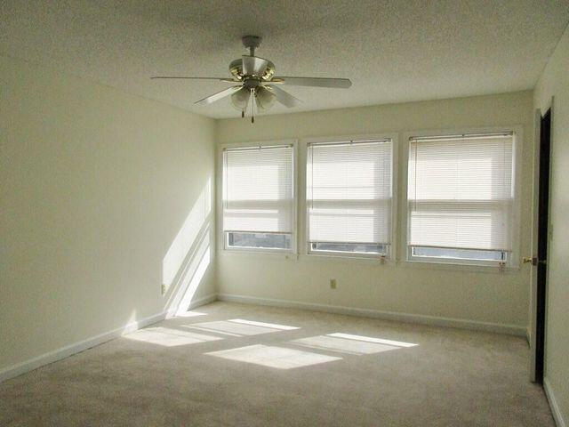 117 Engleside Street, Unit G Sumter, SC 29150 - Photo 10 of 12 20251006150235437015000000-o