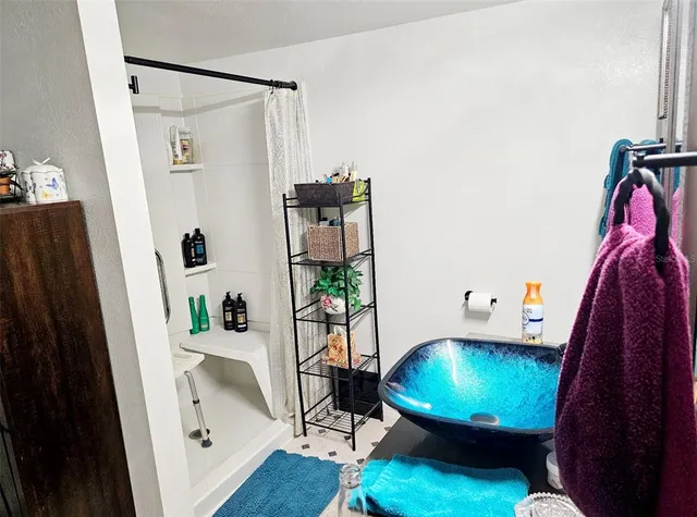 $77,000 | 7801 34th Avenue North, Unit 3, St. Petersburg, FL 33710